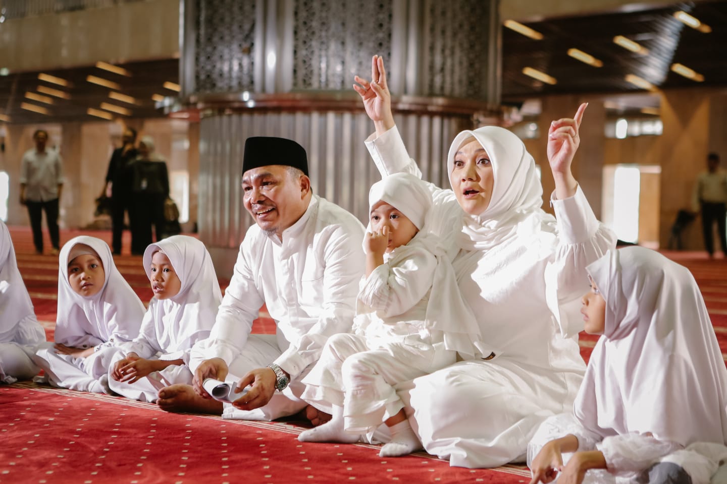 Dari Cinta Rasul hingga Gaza: Sulis Merawat Shalawat Sepanjang Zaman